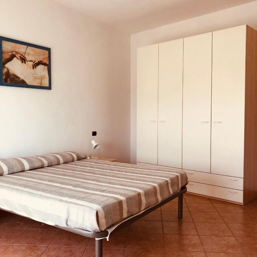 Appartamento In Centro Tortolì Exterior foto